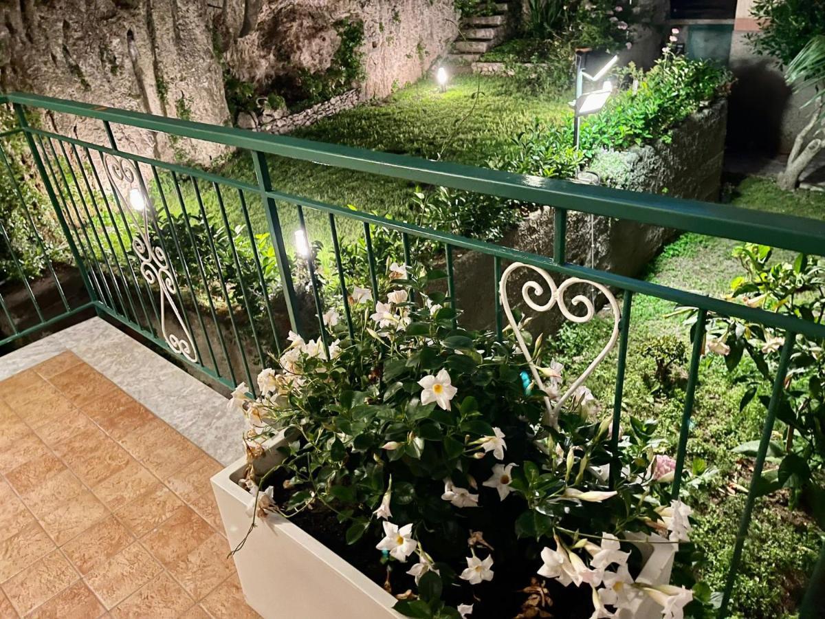 Minori Palace De Luxe Apartment Exterior foto